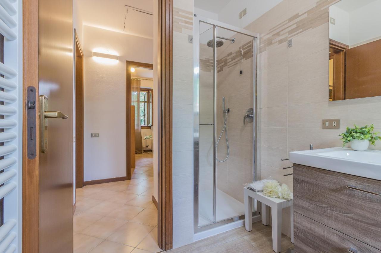 Villa Lisander Varenna Esterno foto